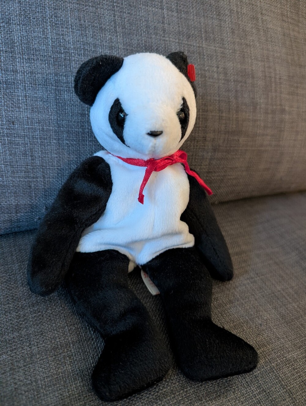 Vintage 1998 Ty Fortune Panda Beanie Baby!
